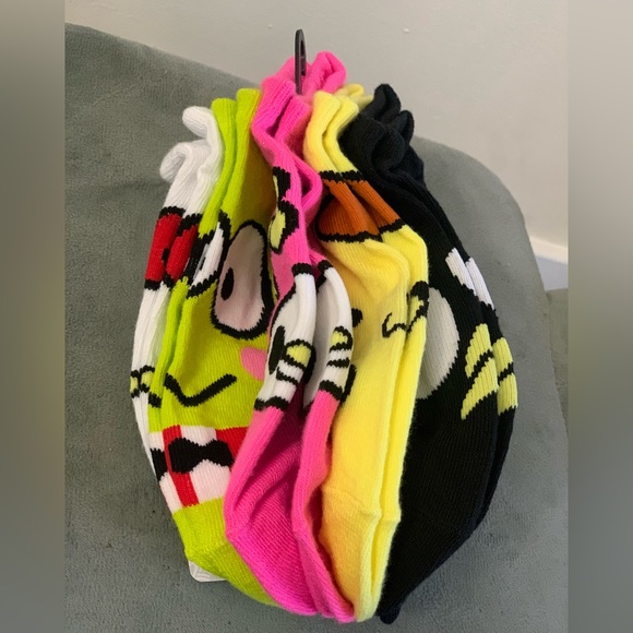 Hello Kitty and Friends 5 pack socks - Picture 2 of 4